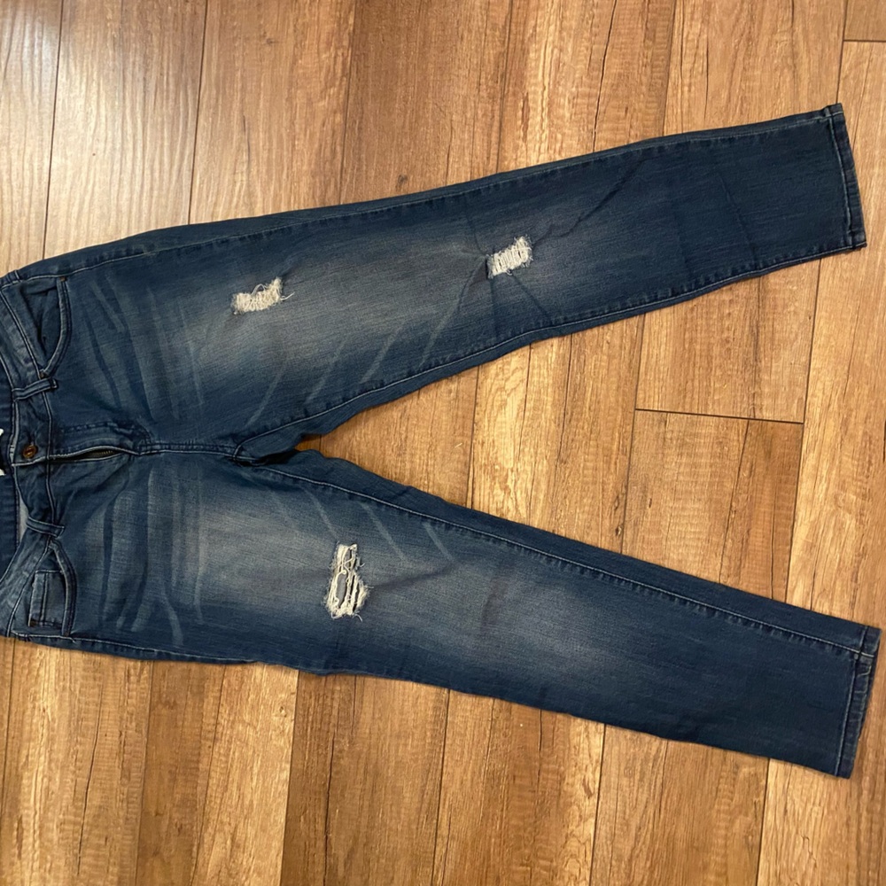 Distressed Jeans size 8